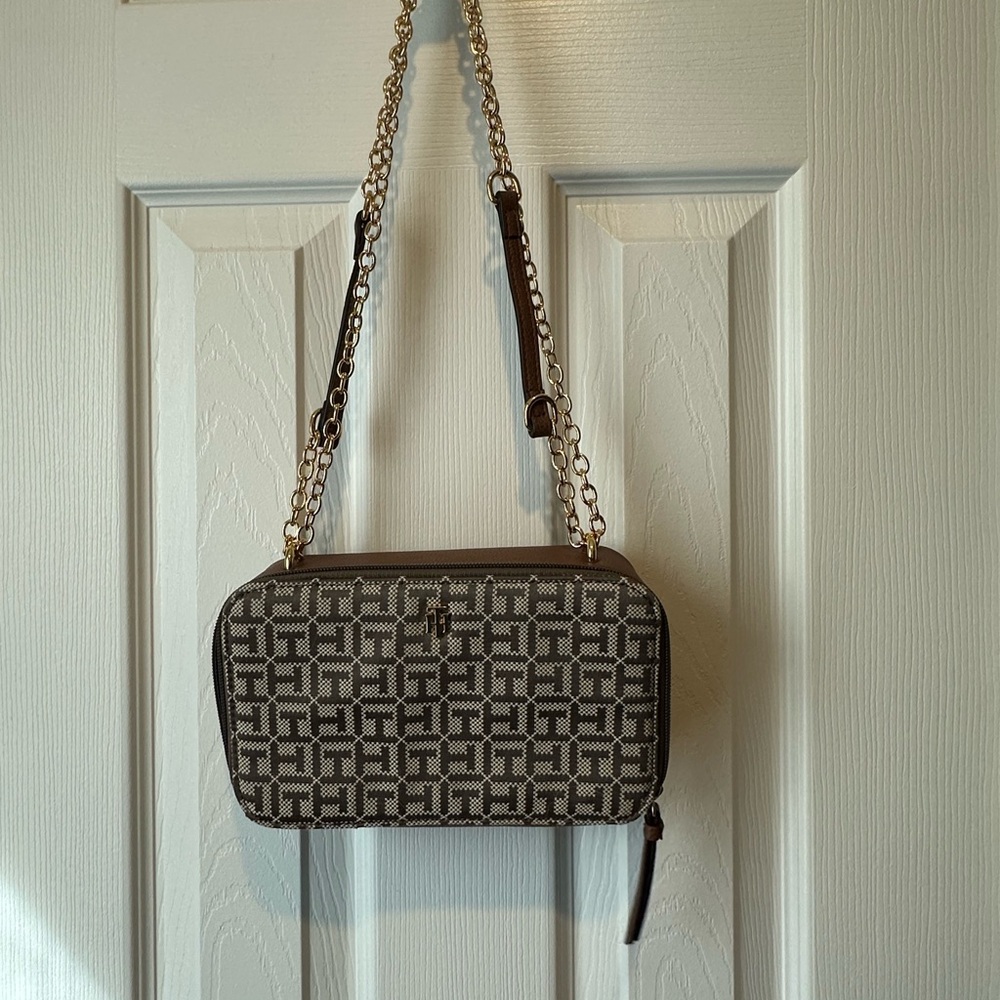 Brown and Cream Designer Crossbody Bag- Tommy Hilfiger- used once.